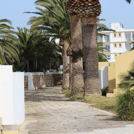 Appartement Apartamento Con Piscina En Ciudadela, Cala En Blanes à Cala'N Blanes  Extérieur photo