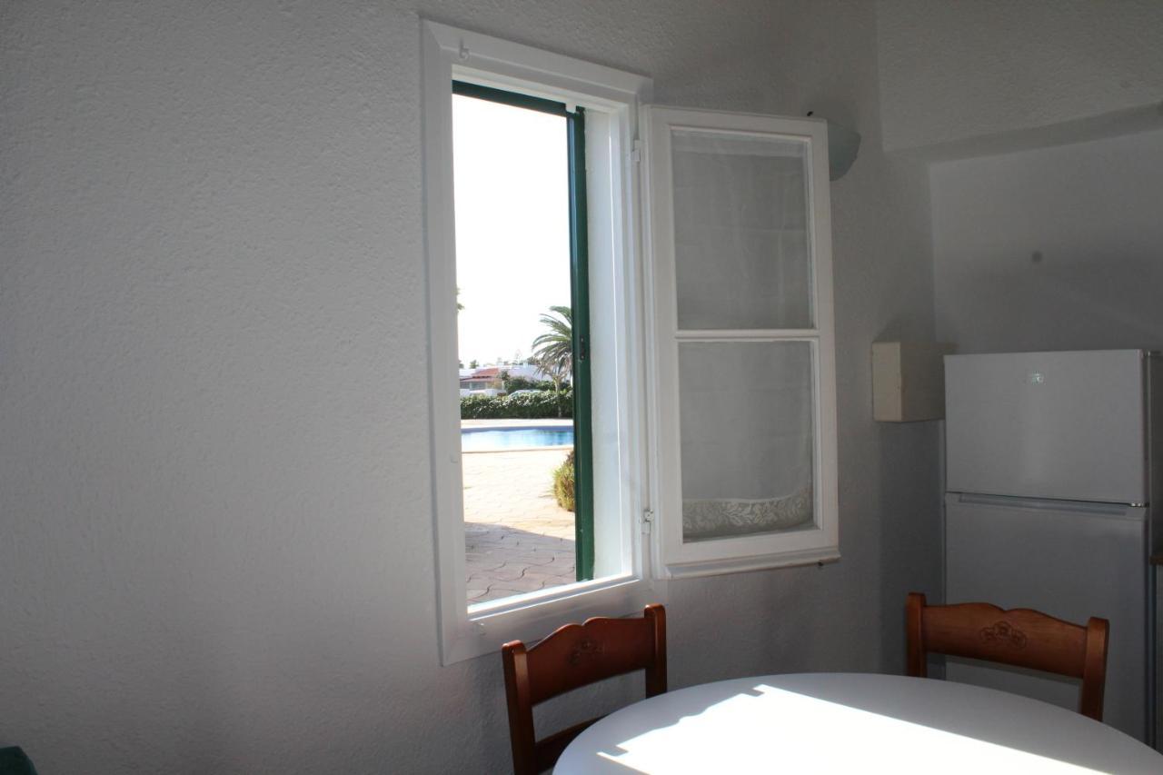 Appartement Apartamento Con Piscina En Ciudadela, Cala En Blanes à Cala'N Blanes  Extérieur photo