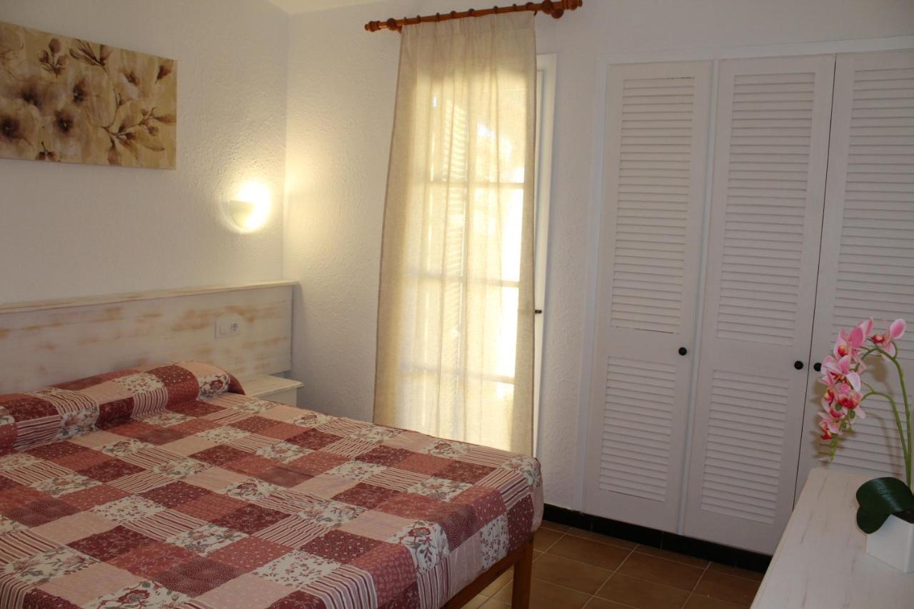 Appartement Apartamento Con Piscina En Ciudadela, Cala En Blanes à Cala'N Blanes  Extérieur photo